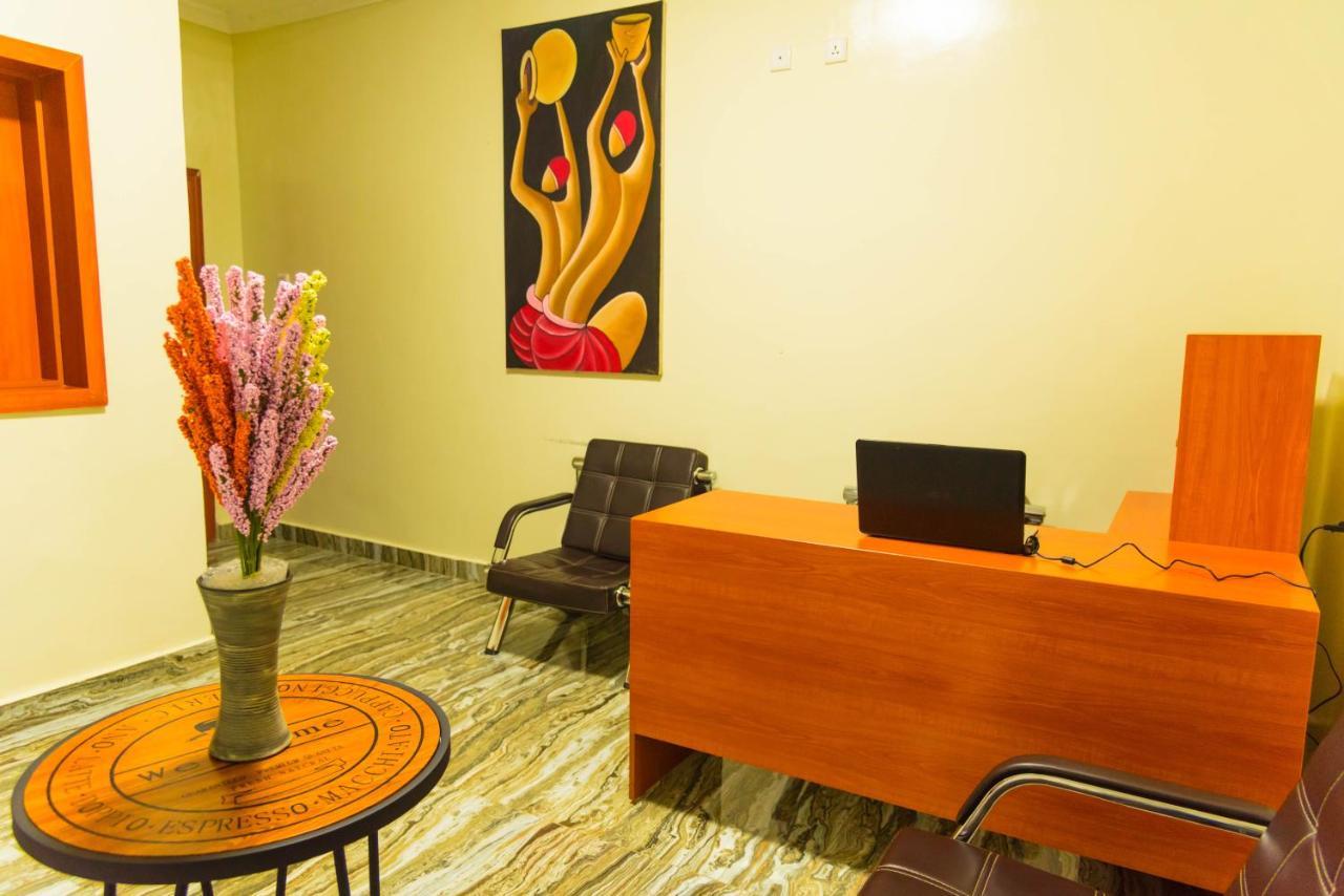 Avisha Town Hotel Kigali Exterior foto
